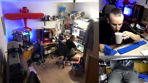 Snapshot of the0archon chatting on 11.21.25 Michal online show from 11.21.25