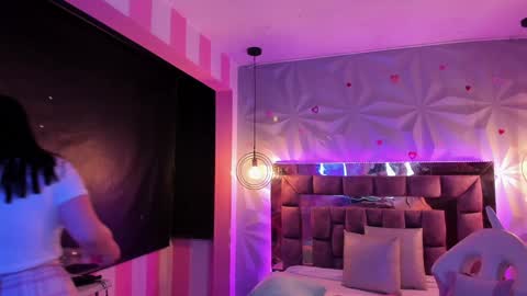 i am Cat  online show from 01.03.25