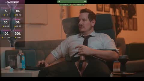 Snapshot of the_dilf chatting on 01.15.26 The DILF - online show from 01.15.26