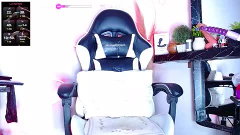 the dog lian online show from 11.27.25