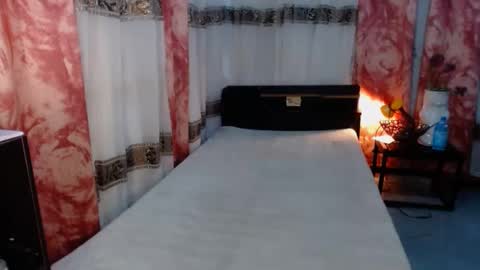 Snapshot of the_girl_nxt_door chatting on 02.17.25 samm online show from 02.17.25