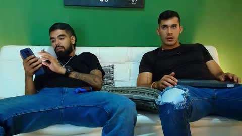 Snapshot of the_golden_boys chatting on 09.12.25 SCOTT THEO KAMERON GENDERSON online show from 09.12.25