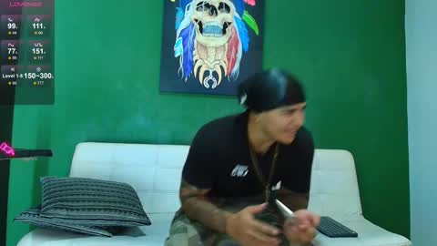 SCOTT  THEO  KAMERON  GENDERSON online show from 12.19.25