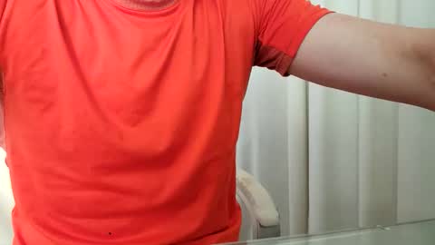 La Baguette dure online show from 02.23.26