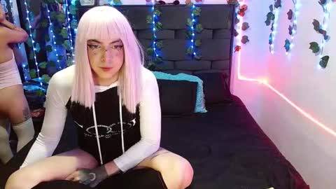 Snapshot of the_lesbian_game chatting on 01.10.25 the_lesbian_game online show from 01.10.25