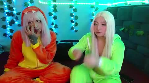 Snapshot of the_lesbian_game chatting on 02.04.25 the_lesbian_game online show from 02.04.25