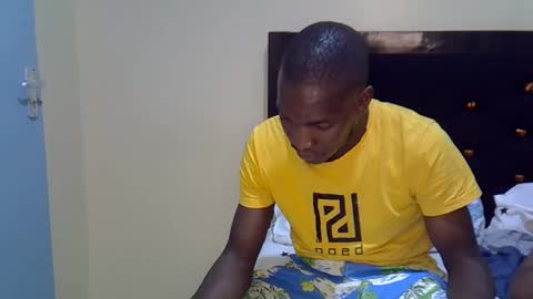 Snapshot of the_logking chatting on 02.14.26 the_logking online show from 02.14.26