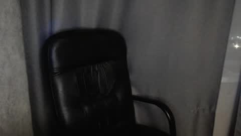Mia online show from 05.13.26