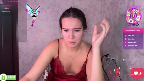 Snapshot of the_princese chatting on 10.30.25 Alice online show from 10.30.25