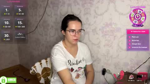 Snapshot of the_princese chatting on 11.29.25 Alice online show from 11.29.25