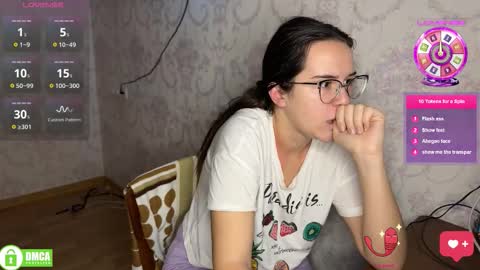 Snapshot of the_princese chatting on 11.30.25 Alice online show from 11.30.25