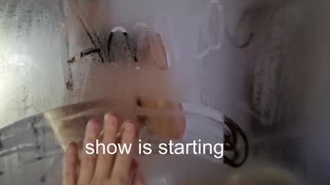 Snapshot of the_pussy_boulevard chatting on 11.26.25 Anna online show from 11.26.25