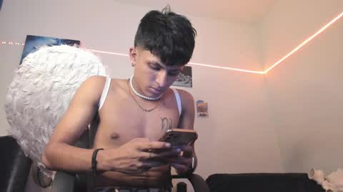 Snapshot of the_weed_guys chatting on 12.06.24 Danny online show from 12.06.24