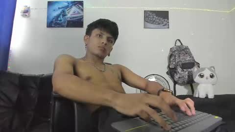 Snapshot of the_weed_guys chatting on 12.21.24 Danny online show from 12.21.24