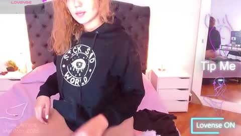 Snapshot of thea_aphros chatting on 03.06.25 Diosa Afrodita online show from 03.06.25