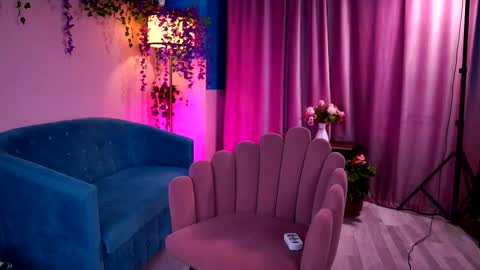 Snapshot of theayanna chatting on 09.14.25 Ayana online show from 09.14.25