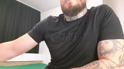 Snapshot of thebestmuscles chatting on 12.04.24 John online show from 12.04.24