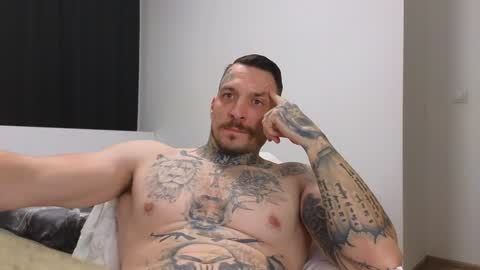 Snapshot of thebestmuscles chatting on 12.16.24 John online show from 12.16.24