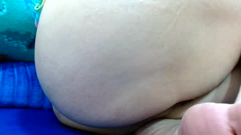    Karla    online show from 02.17.25