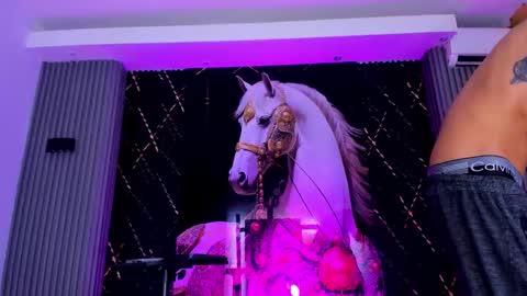 DEAN AND MARY online show from 02.04.26