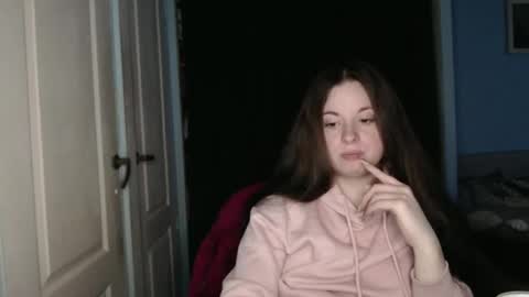 Snapshot of theblackdiamond194588 chatting on 04.11.26 raissa online show from 04.11.26