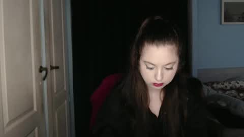 Snapshot of theblackdiamond194588 chatting on 04.17.26 raissa online show from 04.17.26