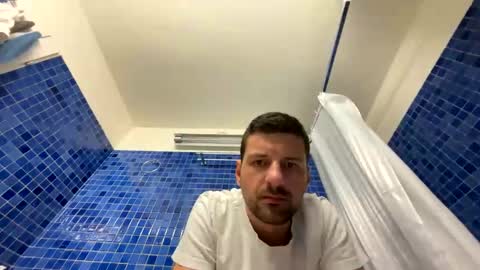 Snapshot of thebrokersenior chatting on 02.24.25 thebrokersenior online show from 02.24.25