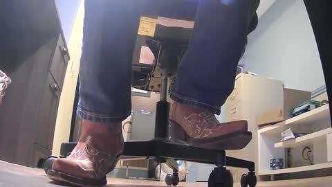 Snapshot of thecowboy_74 chatting on 11.02.25 thecowboy_74 online show from 11.02.25