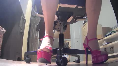 Snapshot of thecowboy_74 chatting on 11.16.25 thecowboy_74 online show from 11.16.25