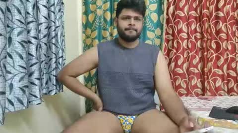 Snapshot of thecuteboyy chatting on 05.06.26 thecuteboyy online show from 05.06.26