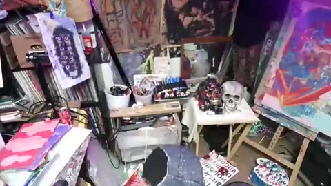 Snapshot of thedeman chatting on 02.05.26 thedeman online show from 02.05.26