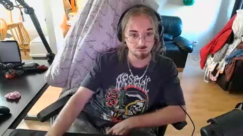 Snapshot of thefabuloussam chatting on 07.23.26 Thefabulousam Independent Model online show from 07.23.26