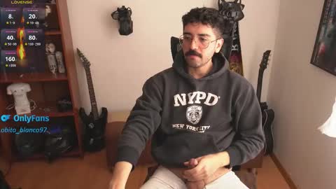 Snapshot of thefckingwolf chatting on 11.18.25 Wolf Independent model online show from 11.18.25