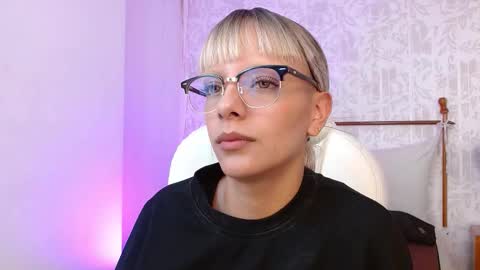 Snapshot of thegodmother_gh chatting on 12.02.25 Peyton online show from 12.02.25