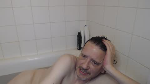 Green online show from 04.10.26