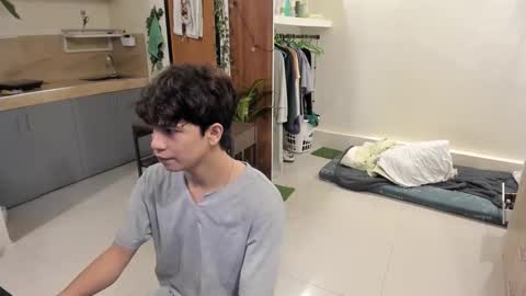 Green online show from 11.17.25