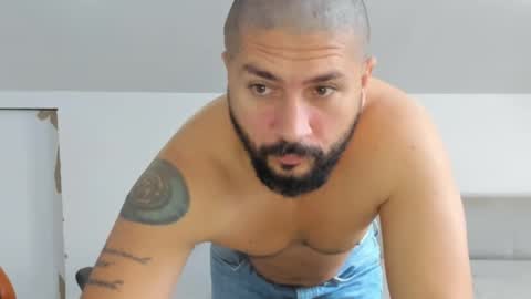 theguardian7 online show from 11.16.25