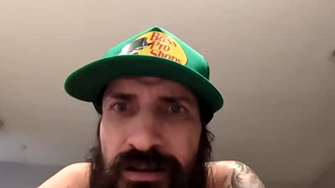 Snapshot of theh4iryfi5h chatting on 02.20.26 theh4iryfi5h online show from 02.20.26