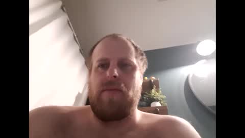 Snapshot of thehammerxx chatting on 02.17.25 thehammerxx online show from 02.17.25