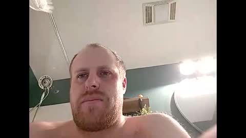 Snapshot of thehammerxx chatting on 11.04.25 thehammerxx online show from 11.04.25