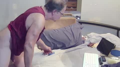 Snapshot of thehotlantaman chatting on 09.19.25 thehotlantaman online show from 09.19.25