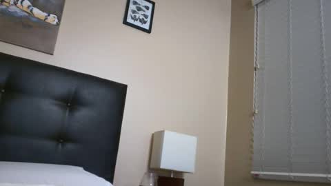 TSAmandaTaylor online show from 11.11.25