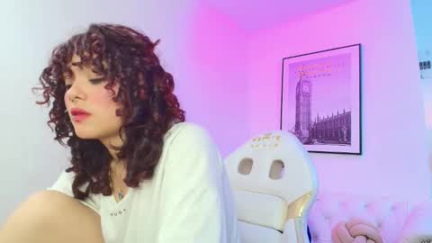 Theia  online show from 01.12.25