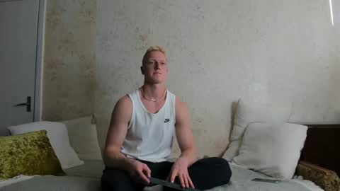 Snapshot of thejacob_d chatting on 04.29.26 thejacob_d online show from 04.29.26