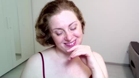 Snapshot of theladysblush chatting on 12.11.24 Ella online show from 12.11.24