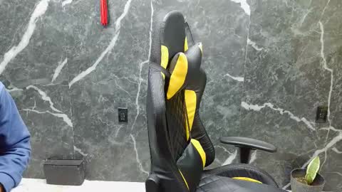 Snapshot of thelitoshowofficial chatting on 01.19.26 thelitoshowofficial online show from 01.19.26