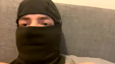 Snapshot of themanxmr chatting on 06.04.26 Bruce online show from 06.04.26