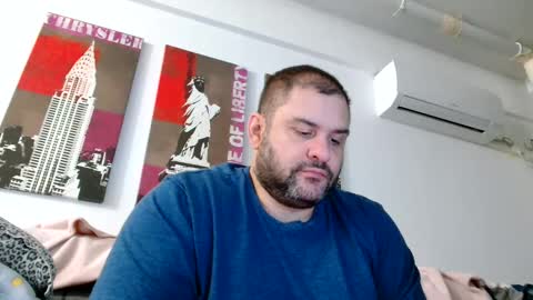 Snapshot of themastercomander chatting on 01.10.25 Big Alpha Daddy Master online show from 01.10.25