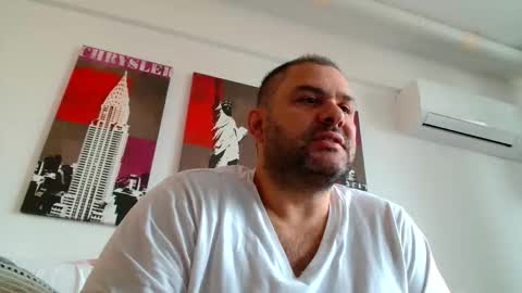 Snapshot of themastercomander chatting on 10.04.25 Big Alpha Daddy Master online show from 10.04.25