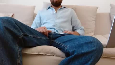 TheMonarchGoat online show from 04.18.26